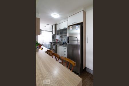 Apartamento à venda com 81m², 3 quartos e 2 vagas Apartamento à venda com 81m², 3 quartos e 2 vagasCozinha