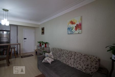 Apartamento à venda com 81m², 3 quartos e 2 vagas Apartamento à venda com 81m², 3 quartos e 2 vagasSala