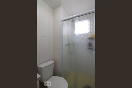 Apartamento à venda com 81m², 3 quartos e 2 vagas Apartamento à venda com 81m², 3 quartos e 2 vagasBanheiro da Suíte
