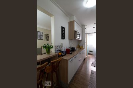 Apartamento à venda com 81m², 3 quartos e 2 vagas Apartamento à venda com 81m², 3 quartos e 2 vagasCozinha