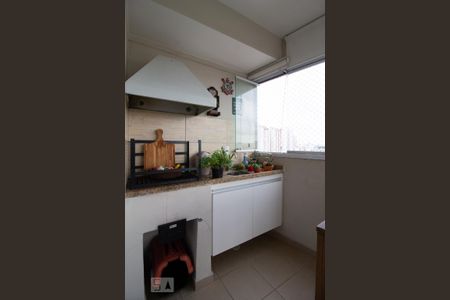 Apartamento à venda com 81m², 3 quartos e 2 vagas Apartamento à venda com 81m², 3 quartos e 2 vagasVaranda gourmet