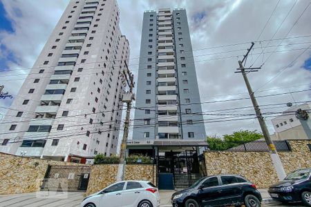 Apartamento à venda com 69m², 3 quartos e 2 vagasFachada