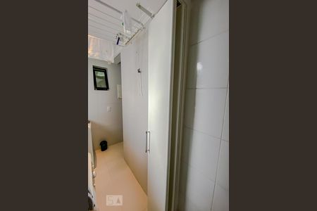 Apartamento à venda com 69m², 3 quartos e 2 vagasQuarto de Serviço