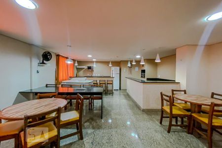 Apartamento à venda com 69m², 3 quartos e 2 vagasSalao de Festa