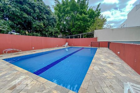 Apartamento à venda com 69m², 3 quartos e 2 vagasÁrea comum - Piscina