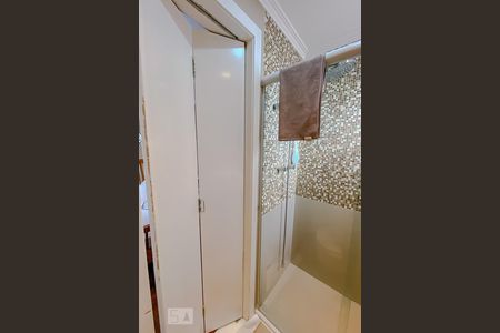 Apartamento à venda com 69m², 3 quartos e 2 vagasBanheiro da Suite