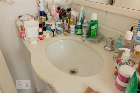 Apartamento à venda com 205m², 3 quartos e 3 vagasBanheiro Suíte 3