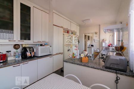 Apartamento à venda com 205m², 3 quartos e 3 vagasCozinha