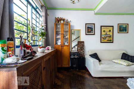 Sala de casa de condomínio para alugar com 3 quartos, 109m² em Vila Gumercindo, São Paulo