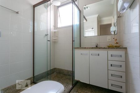 Apartamento à venda com 103m², 3 quartos e 1 vaga Apartamento à venda com 103m², 3 quartos e 1 vagaBanheiro