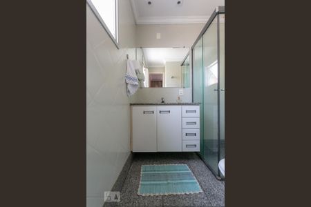 Apartamento à venda com 103m², 3 quartos e 1 vaga Apartamento à venda com 103m², 3 quartos e 1 vagaBanheiro da Suíte