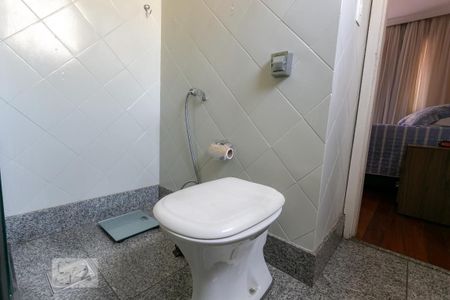 Apartamento à venda com 103m², 3 quartos e 1 vaga Apartamento à venda com 103m², 3 quartos e 1 vagaBanheiro da Suíte