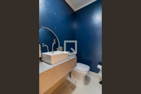 Apartamento à venda com 330m², 3 quartos e 3 vagas Apartamento à venda com 330m², 3 quartos e 3 vagasCobertura