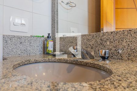 Apartamento à venda com 330m², 3 quartos e 3 vagas Apartamento à venda com 330m², 3 quartos e 3 vagasBanheiro da Suíte 3