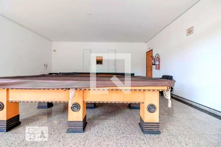 Apartamento à venda com 330m², 3 quartos e 3 vagas Apartamento à venda com 330m², 3 quartos e 3 vagasSalão de jogos