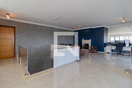 Apartamento à venda com 330m², 3 quartos e 3 vagas Apartamento à venda com 330m², 3 quartos e 3 vagasCobertura