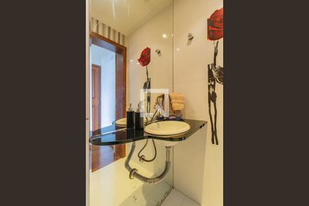 Lavabo de apartamento para alugar com 3 quartos, 330m² em Jardim Colombo, São Paulo