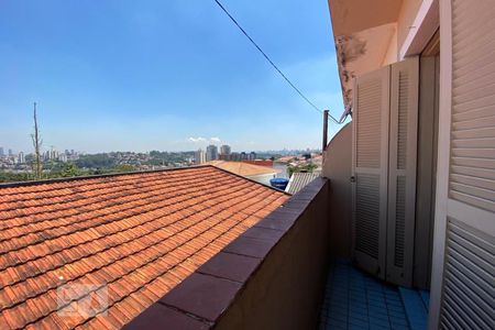 Casa para alugar com 129m², 2 quartos e 2 vagas Casa para alugar com 129m², 2 quartos e 2 vagasQuarto 2 - Sacada