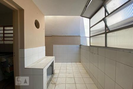 Casa para alugar com 129m², 2 quartos e 2 vagas Casa para alugar com 129m², 2 quartos e 2 vagasÁrea de Serviço