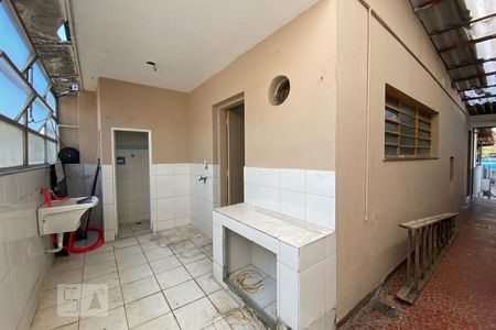 Casa para alugar com 129m², 2 quartos e 2 vagas Casa para alugar com 129m², 2 quartos e 2 vagasÁrea de Serviço