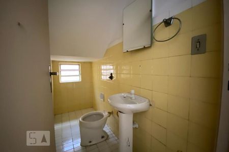 Lavabo de casa para alugar com 2 quartos, 129m² em Vila Sônia, São Paulo