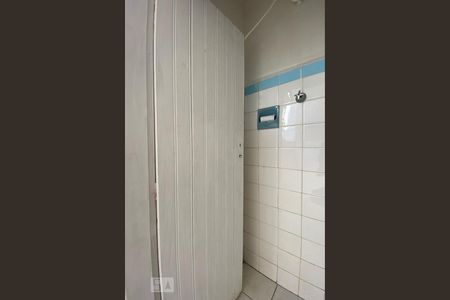 Casa para alugar com 129m², 2 quartos e 2 vagas Casa para alugar com 129m², 2 quartos e 2 vagasBanheiro de Serviço