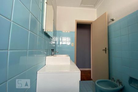 Casa para alugar com 129m², 2 quartos e 2 vagas Casa para alugar com 129m², 2 quartos e 2 vagasBanheiro