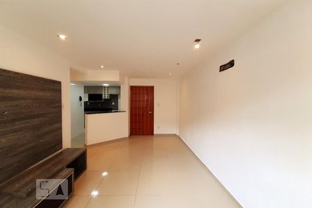 Sala de apartamento para alugar com 2 quartos, 66m² em Méier, Rio de Janeiro