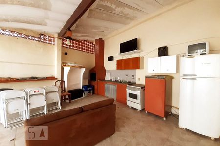 Apartamento para alugar com 66m², 2 quartos e sem vagaÁrea comum - Churrasqueira