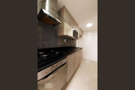 Apartamento para alugar com 66m², 2 quartos e sem vagaCozinha