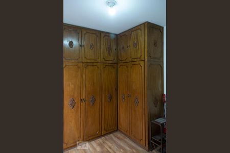 Casa à venda com 166m², 3 quartos e 2 vagasQUARTO 2