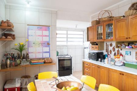 Casa à venda com 166m², 3 quartos e 2 vagasCOZINHA