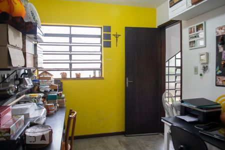 Casa à venda com 166m², 3 quartos e 2 vagasESCRITÓRIO