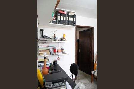 Casa à venda com 166m², 3 quartos e 2 vagasESCRITÓRIO