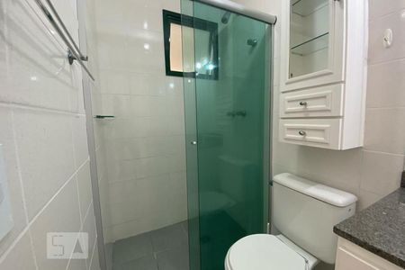 Apartamento à venda com 74m², 3 quartos e 2 vagasBanheiro da Suíte 1