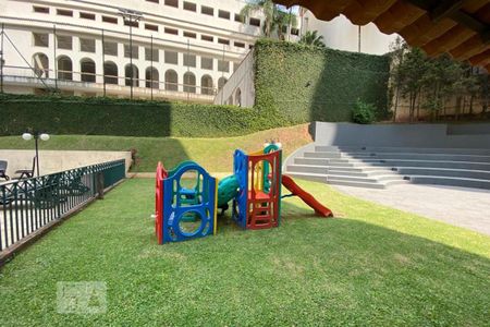 Apartamento à venda com 74m², 3 quartos e 2 vagasÁrea Comum - Playground
