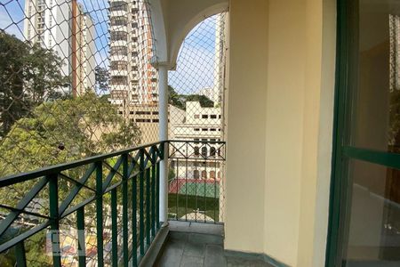 Apartamento à venda com 74m², 3 quartos e 2 vagasSacada