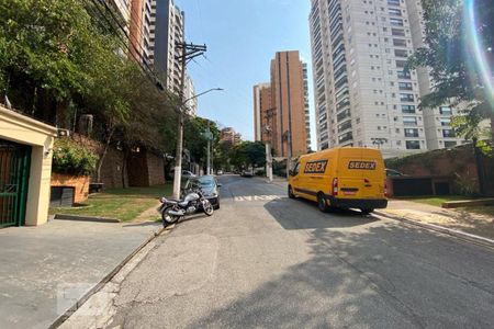 Apartamento à venda com 74m², 3 quartos e 2 vagasVista da Rua