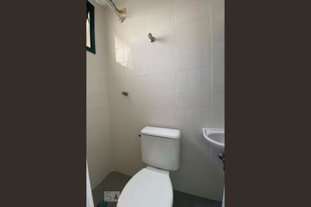 Apartamento à venda com 74m², 3 quartos e 2 vagasBanheiro de Serviço