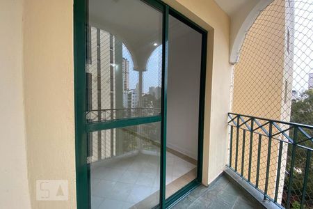 Apartamento à venda com 74m², 3 quartos e 2 vagasSacada