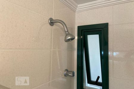 Apartamento à venda com 74m², 3 quartos e 2 vagasChuveiro