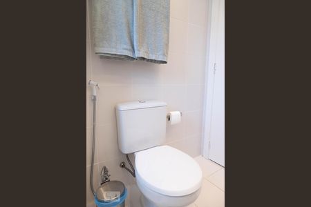 Casa de condomínio à venda com 400m², 4 quartos e 2 vagasBanheiro da suíte 4