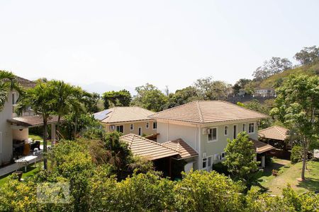 Casa de condomínio à venda com 400m², 4 quartos e 2 vagasVista da varanda suíte 2 e 3