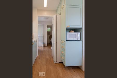 Casa de condomínio à venda com 400m², 4 quartos e 2 vagasCozinha