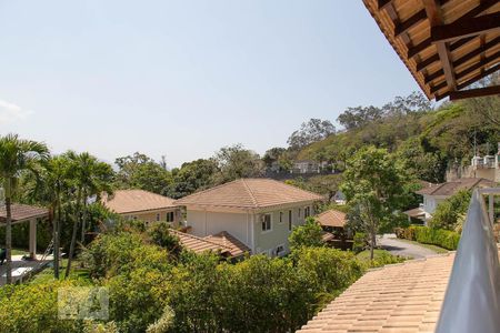 Casa de condomínio à venda com 400m², 4 quartos e 2 vagasVista da varanda suíte 2 e 3