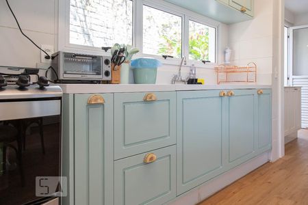 Casa de condomínio à venda com 400m², 4 quartos e 2 vagasCozinha