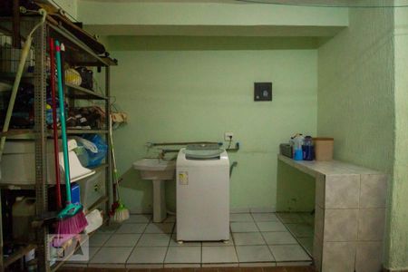 Lavanderia  de casa à venda com 4 quartos, 420m² em Vila Moinho Velho, São Paulo