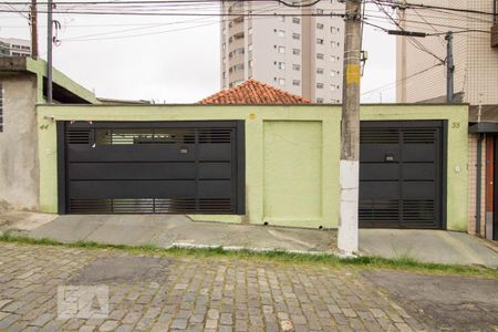 Fachada de casa à venda com 4 quartos, 420m² em Vila Moinho Velho, São Paulo