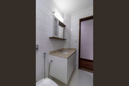 Apartamento para alugar com 80m², 3 quartos e 1 vaga Apartamento para alugar com 80m², 3 quartos e 1 vagaBanheiro