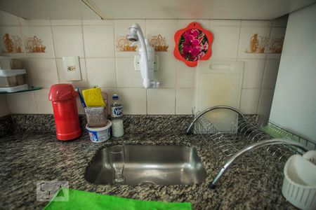 Apartamento à venda com 56m², 2 quartos e 1 vagaCozinha - Torneira